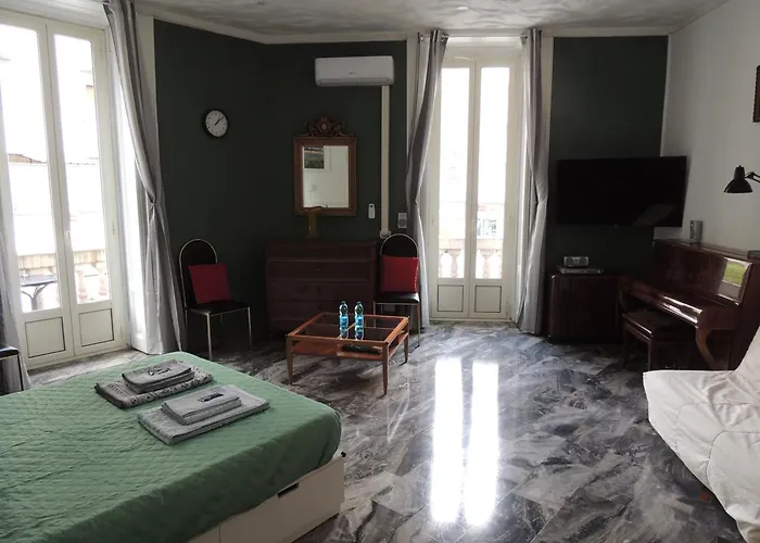 Home Nolo 4 Rooms 11 Beds